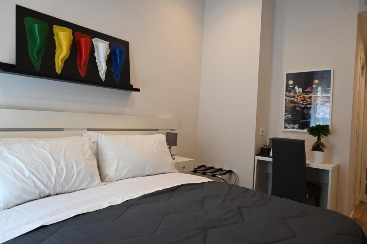 B&B Palazzina Avallone เนเปิลส์ ภายนอก รูปภาพ
